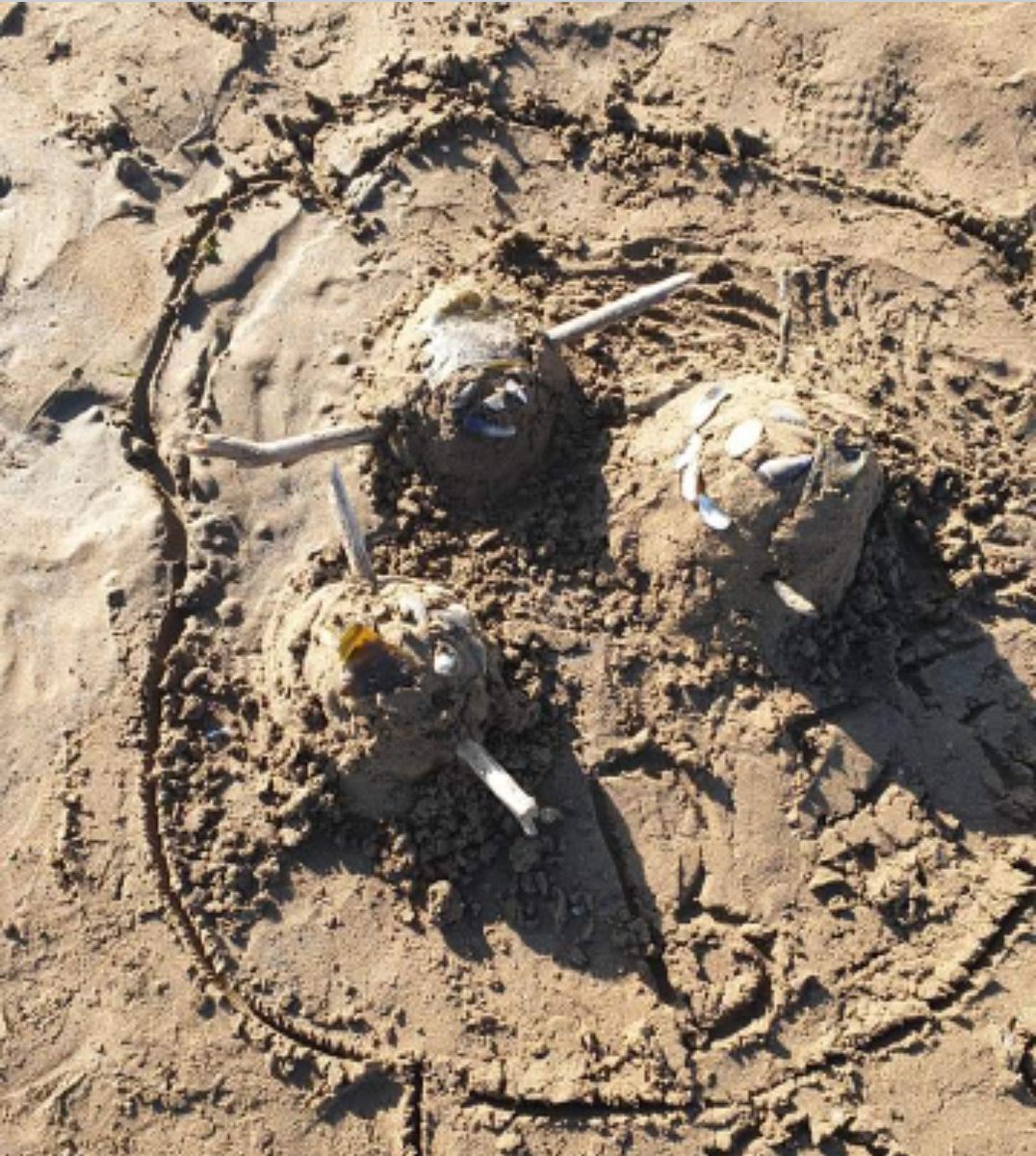 CumbriaNorth's tweet photo. Aspatria, Silloth and Torpenhow groups have been on the beach making sand sculptures!

 #bffsforever #BeachGirls #beachfun #sandsculpture #beach #Girlguiding #Aspatria #Silloth #Aspatria #Cumbria https://t.co/OoczCy98wa