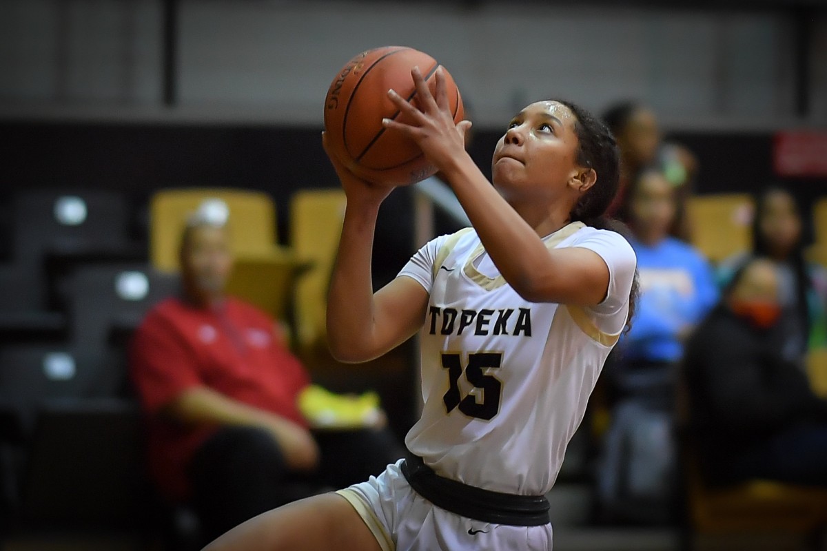 TopsportsN's tweet photo. A look at the winter female nominees for @TopsportsN's 2022 Topeka Shawnee County High School Sports Awards. Banquet June 22 at Washburn. @JaleyBarkley, 
@EmmaKrueger12,
@macymsmith11, @TalayahThomas, Celeste Gonzalez, Rylee Murray, Kendra Umscheid.
https://t.co/BOBjfDjVxz… https://t.co/YhCmAUZwnh