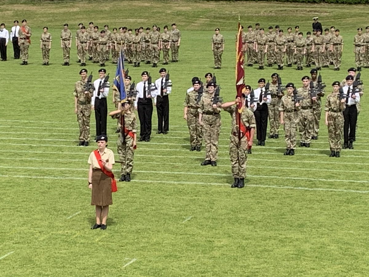 Kelvinside1878's tweet photo. Congratulations to RSM Alice P and all our CCF cadets on a very impressive Annual Inspection. It was wonderful to see parents, Academicals and friends of KA back after 3 years. Watch out for full report and photos. #KACCF #annualinspection #army #RAF #RoyalNavy https://t.co/NZfacNInAi
