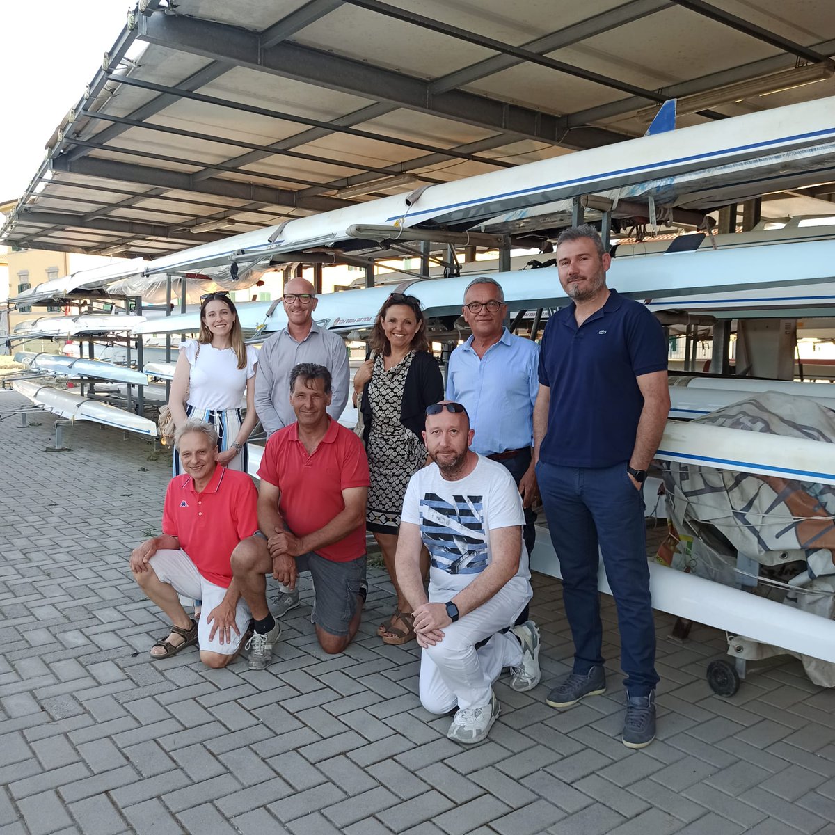 billimasirowing's tweet photo. Salute e sport: alla Billi un binomio vincente. È nato il progetto “Più sani più Billi”, un’iniziativa che mette al centro il benessere e la salute dei nostri giovani atleti.  Screening gratuiti da oculista, osteopata, posturologo, dentista. @canottaggio1888 @ComunePisa https://t.co/vmBMPiUjyk