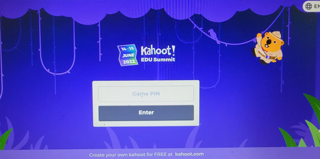 LisaCamel's tweet photo. @Kahoot  #KahootEDUSummit https://t.co/gaP3F0dfqp