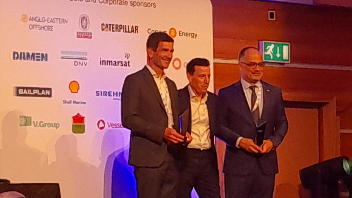 Martyn Wingrove tweet media