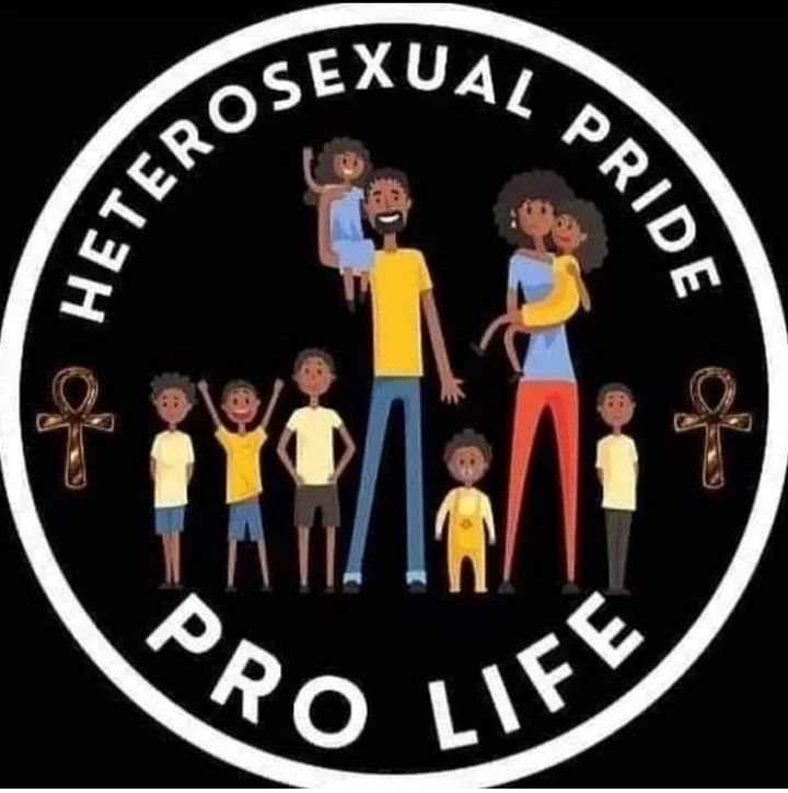 Be who you are because the people who truly love you will love you regardless. However always remember you started from this, so let not forget to have respect and love for how a family structure starts. #blackfamily#familystructure#heterosexual pride#💕💕💕