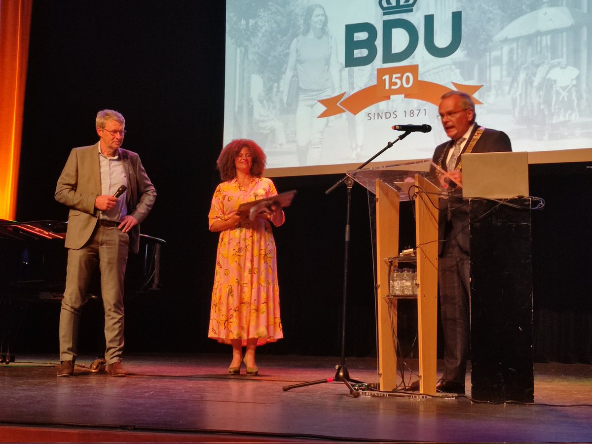 BDUmedia tweet media