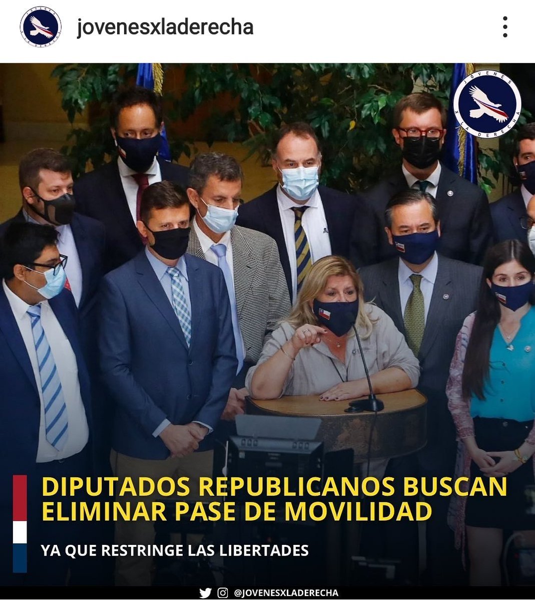MarcosClarkG's tweet photo. 👉 Por favor un démosle un tremendo like a estos grandes patriotas jugados por la LIBERTAD y por Chile 🇨🇱🙌.

Excelente 🙌
#RechazoXChile 
#RechazoSalvaChile https://t.co/GIKfGiph2J