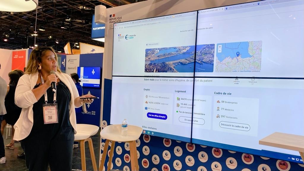 [#VivaTech2022] 🎤 Prescillia Barbier, business developer, présente Mobiville, un service en ligne développé avec <a href="/ActionLogement/">Action Logement</a> pour orienter les demandeurs d'emploi vers les territoires qui recrutent et qui leur conviennent. 
#VivaTech #AvecPoleEmploi
@katmj10