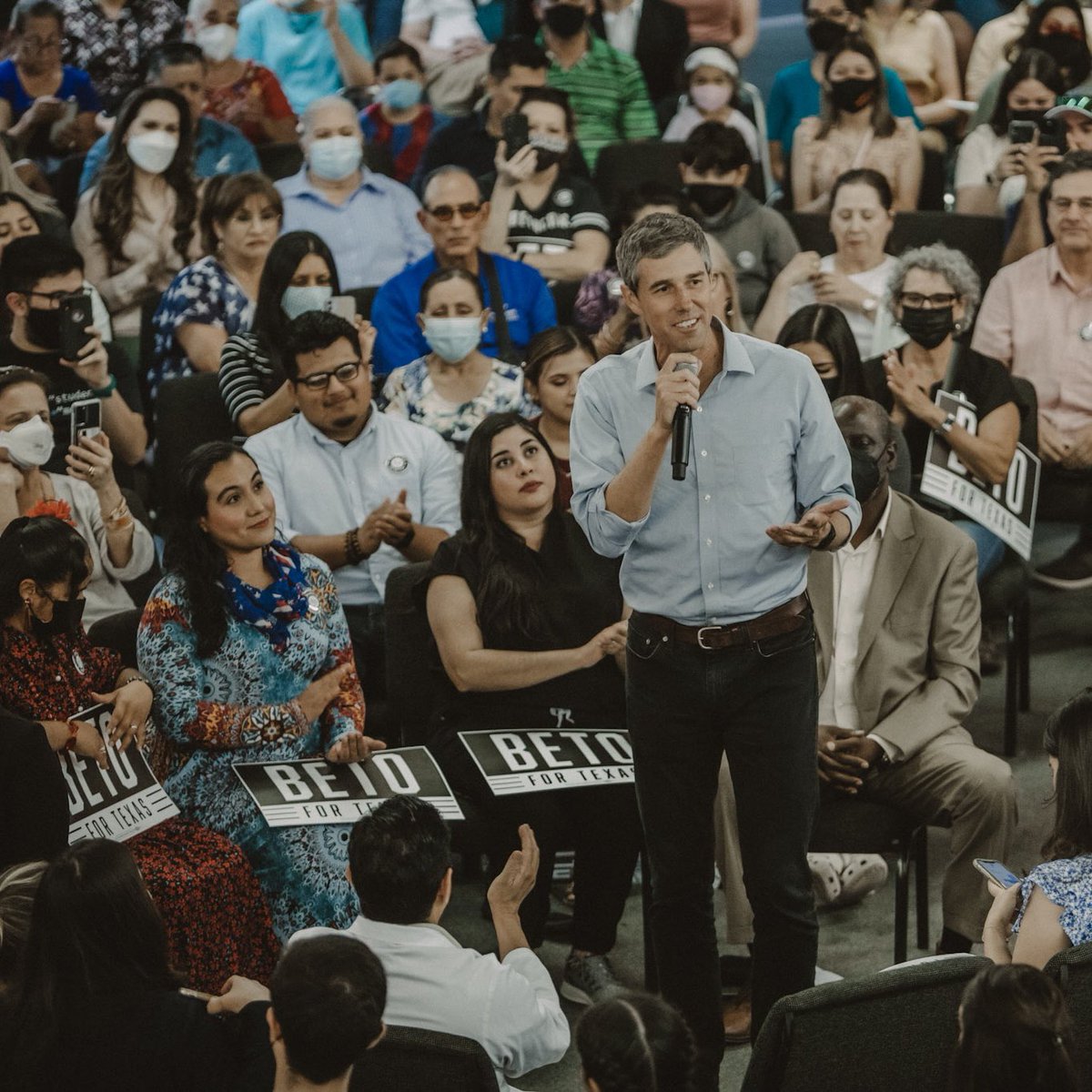 Beto O'Rourke tweet media