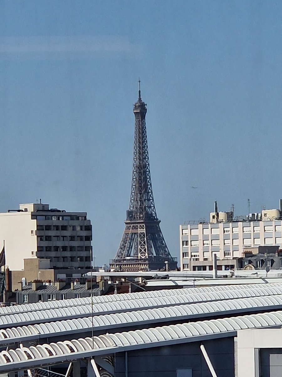JerryAngrave's tweet photo. Great to be in Paris co-hosting sessions on Passenger Experience. Lots of issues to resolve clearly, but optimism for the sector too. Front line airport staff need all the support they can from all parts. #PTEParis #paxex #pte2022 https://t.co/fJNhzZf2ME