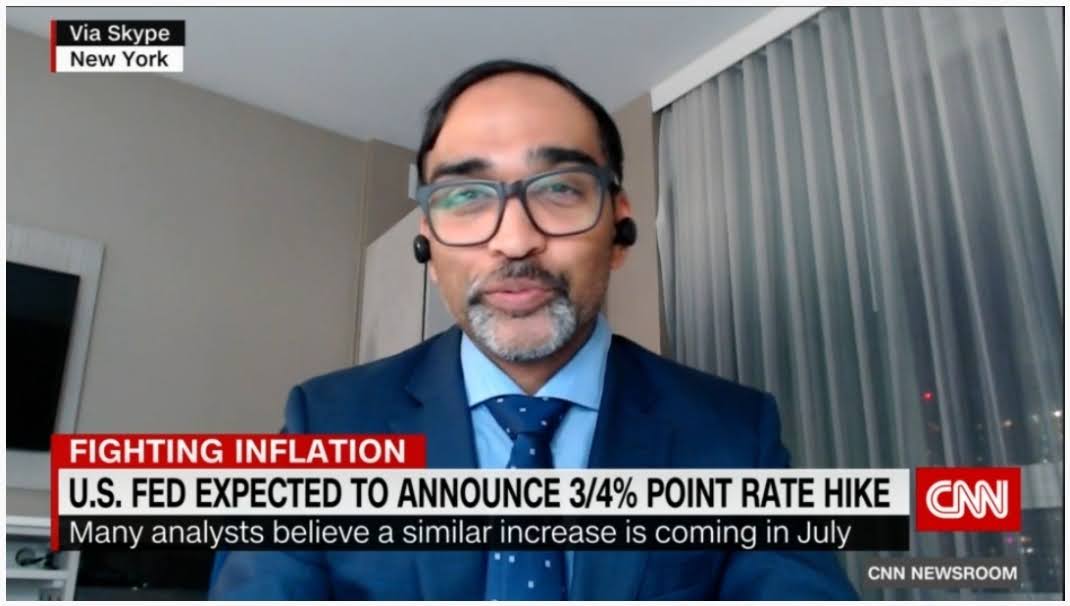 RyanPatelGlobal's tweet image. Did the best I could with the lighting in the hotel room! #Workwithwhatyouhave #NYCSkyline #TVMagic