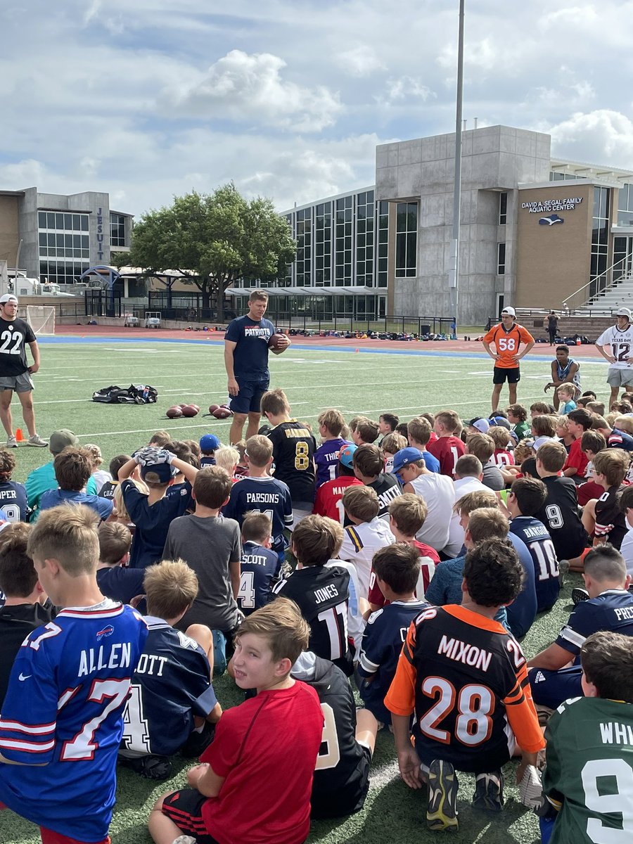 Great having New England Patriots kicker Nick Folk out at camp today speaking to the kids and kicking some field goals.