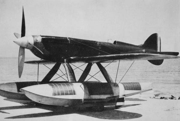 ron_eisele's tweet photo. 16 June 1931. First flight of the Macchi-Castoldi M.C.72. Italian racing seaplane designed for the Schneider Trophy race. https://t.co/zsMJ2KjTxh