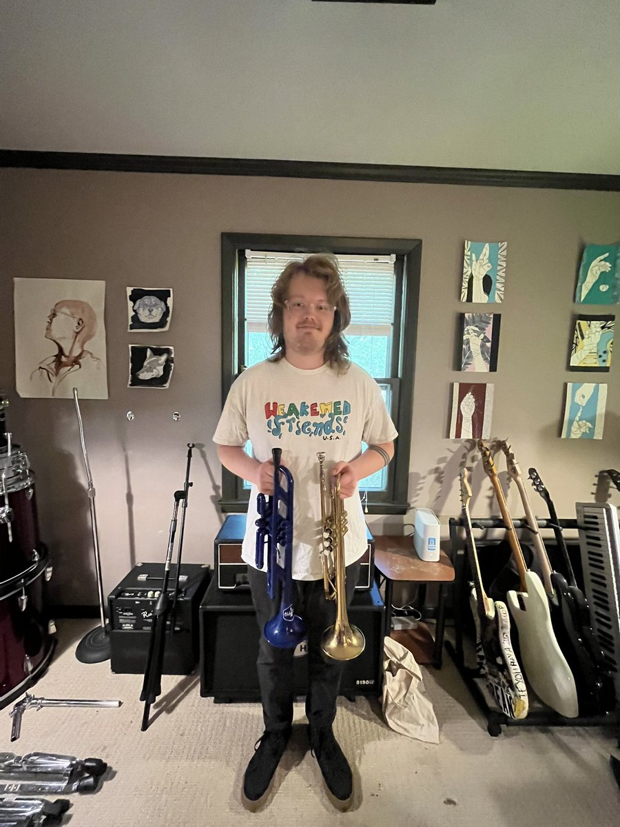 twistedbreadtie's tweet image. Do you have a song that needs horns? I offer remote tracking for trumpet, as well as a few other instruments. Sliding scale rates