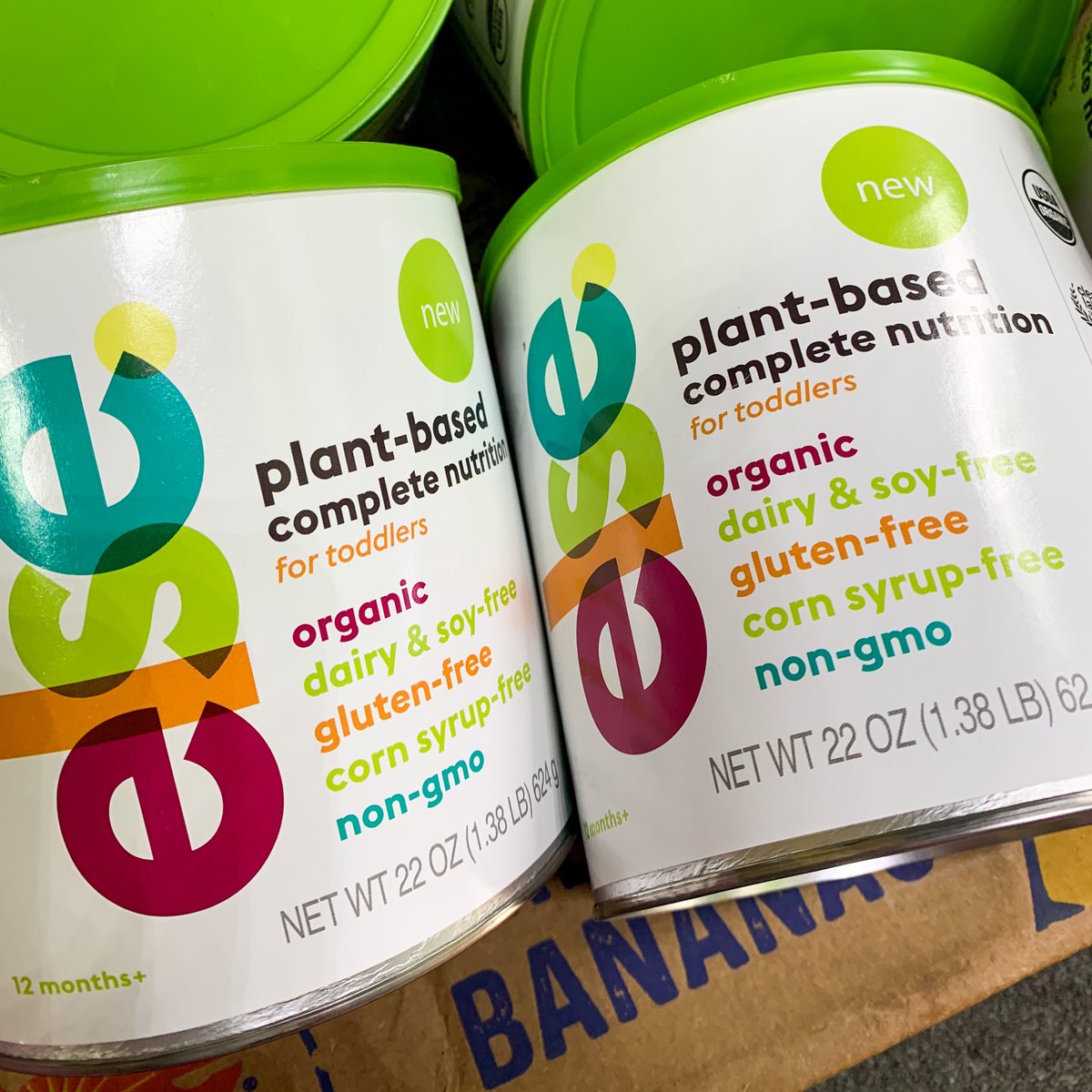 LovinFoodRescue's tweet photo. We've all seen the headlines about baby formula, so we were especially excited for this rescue! 🍼 https://t.co/mrwqlrg41R