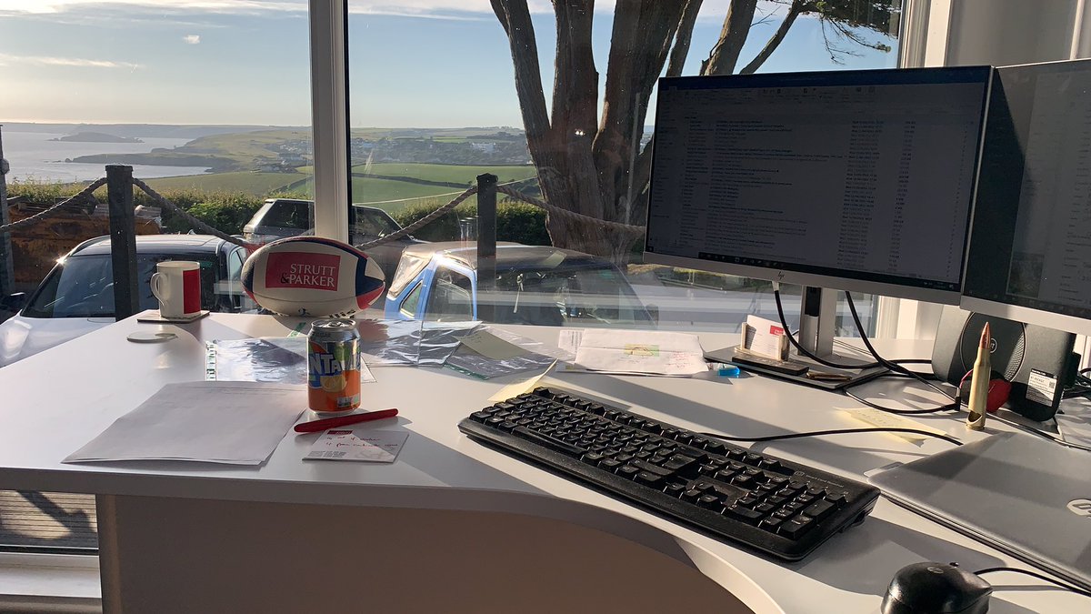 Catching up on all the paperwork, not my favourite part of agency when the beach 🏖 beckons