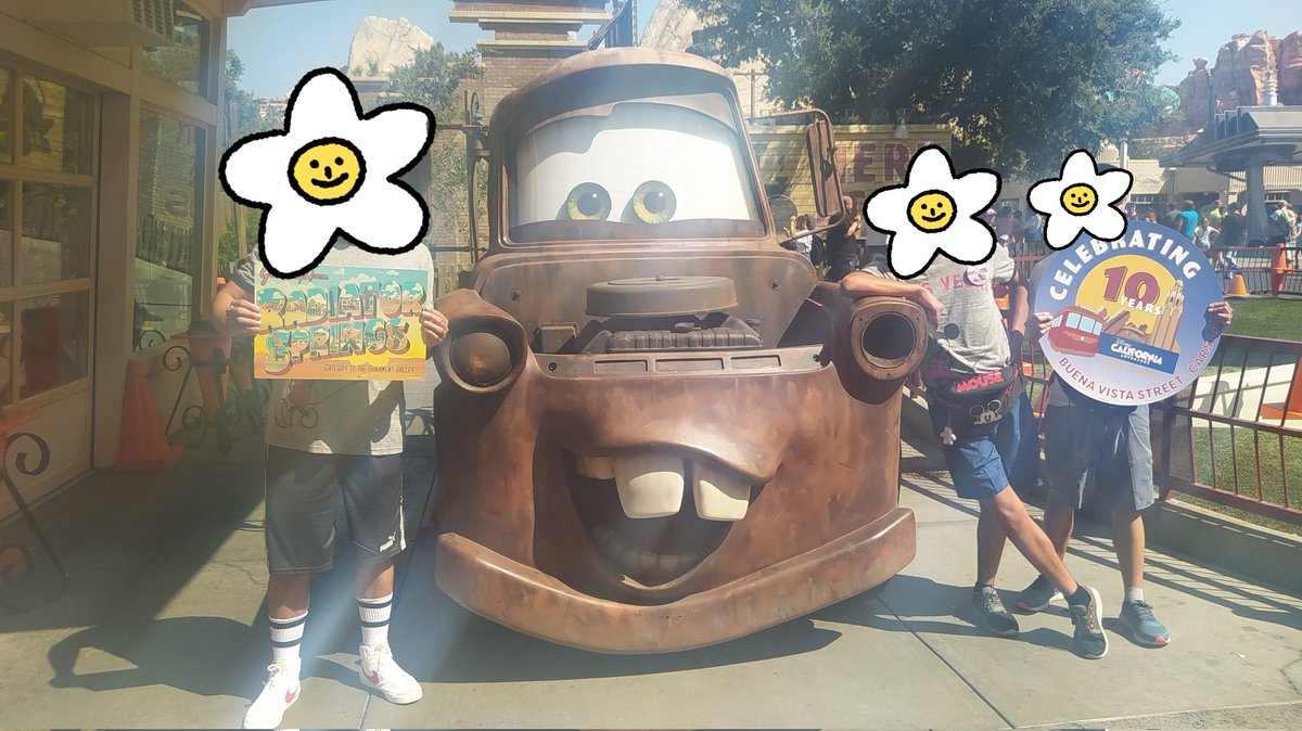 Gordodel2006's tweet photo. #Mate #Mater #TowMate #DisneyCaliforniaAdventuure https://t.co/1ZUXoxzS83