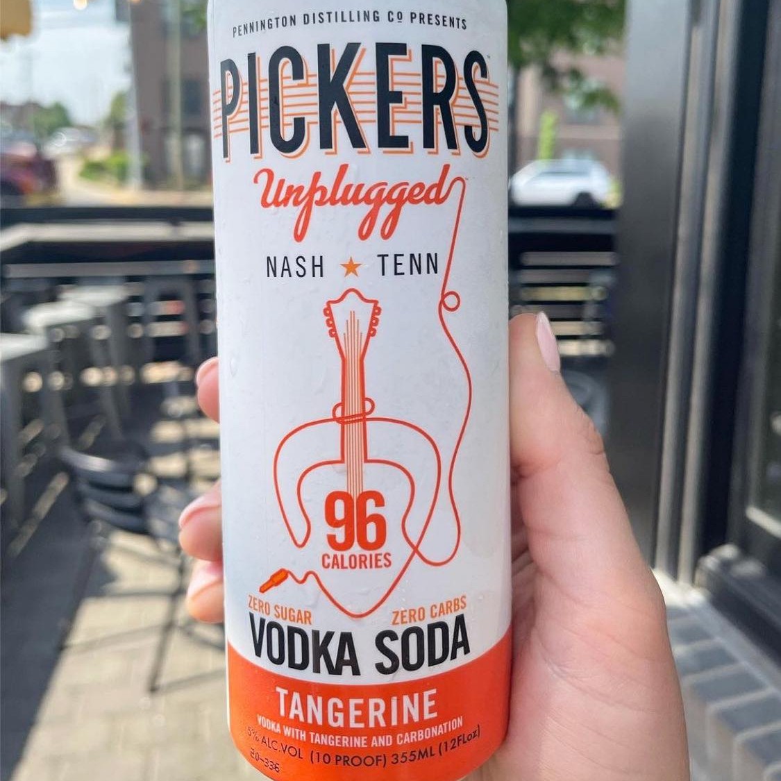 Pickers Unplugged Vodka Sodas are ready-to-drink canned cocktail with only 96 calories!