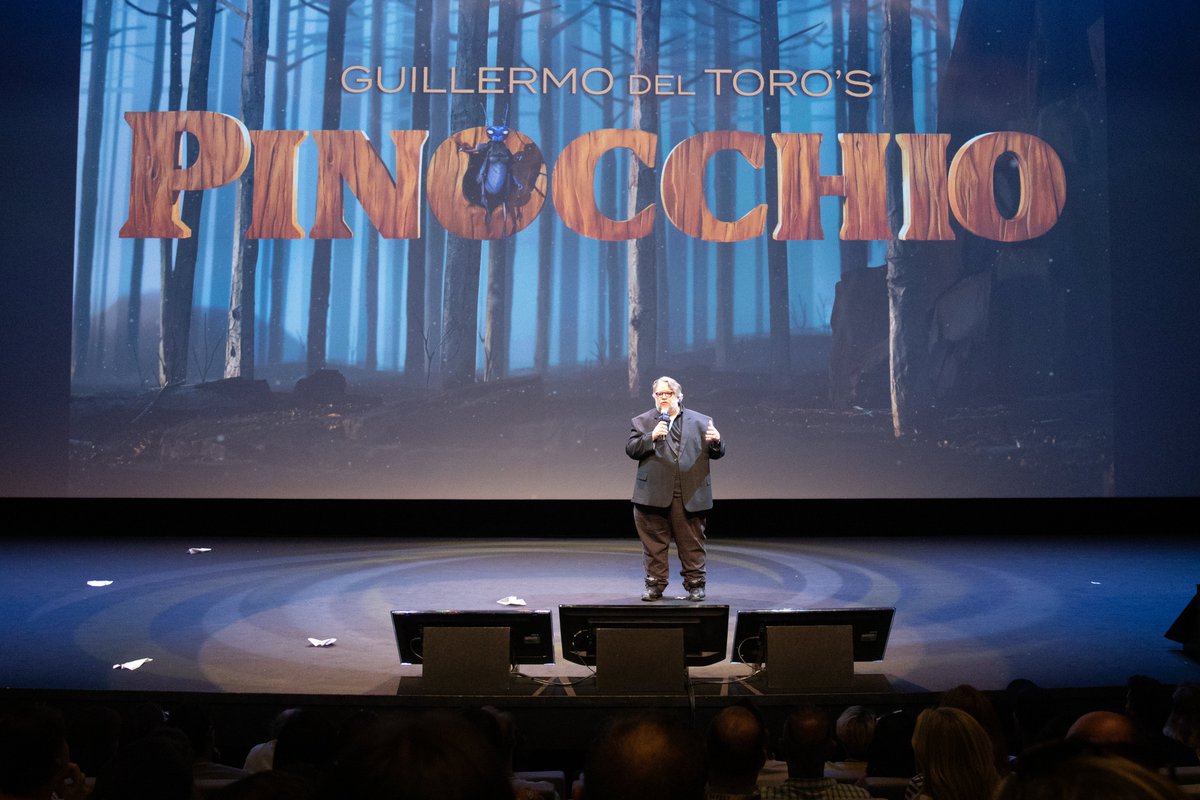 Netflix Queue tweet media