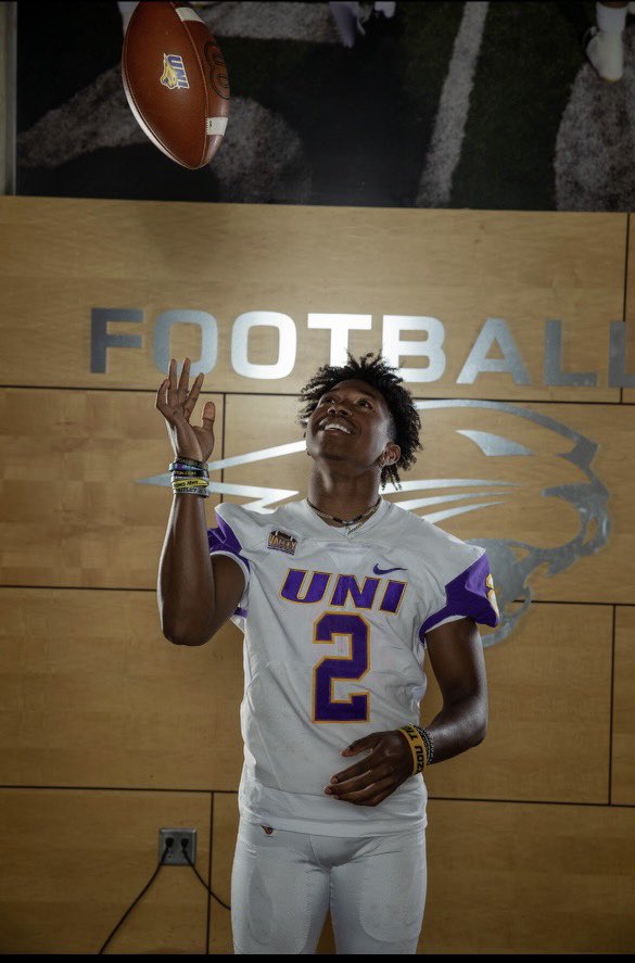 After a great conversation with <a href="/Coach_GMcCarley/">Griff McCarley</a> i’m blessed to receive my first Division 1 offer from The University of Northern Iowa! <a href="/CoachPum/">Coach</a>