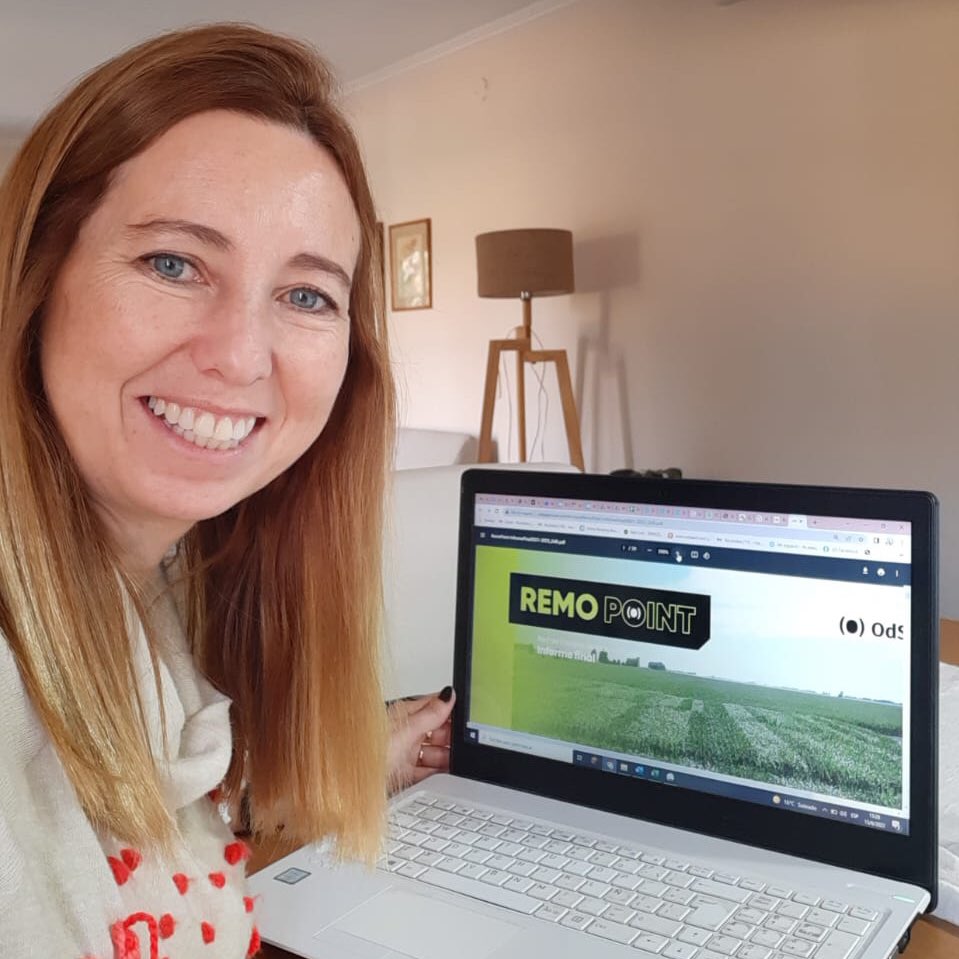 agro_proyect's tweet photo. 💻 Revisamos los datos de #RemoPoint de nuestros amigos y colegas de @OdSagro.
✅ Información confiable para la siembra de #maíz. https://t.co/kuulC67BeP