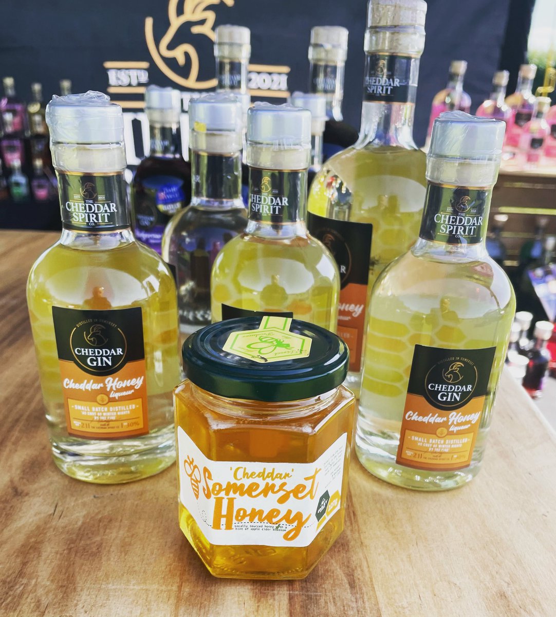 CheddarSpirit's tweet photo. Made with our own Cheddar Honey from our amazing Bees, Cheddar Spirits Honey Gin is the perfect summer drink. Serve with Ginger Beer, a slice of Lemon and lots of ice 🧊 and sit back and relax!! 
#honey #gin #summerdrinks #bees #cocktails #mixology #refreshing #cheddarspiritco https://t.co/LS1m3pKPk8