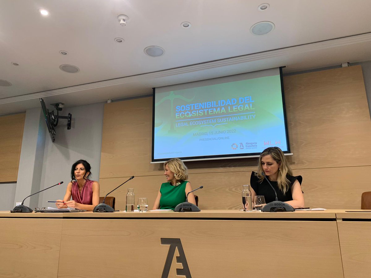 Women in a Legal World tweet media