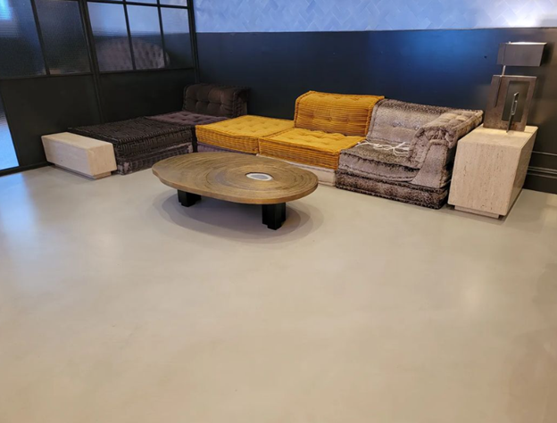 ARDEXAmericas's tweet image. Check out this installation of ARDEX SD-M by @florkraftdesign! 😍 ARDEX SD-M provided a smooth, permanent, and durable finish for this space. #ARDEXAmericas #SystemSolutions #Resurfacing