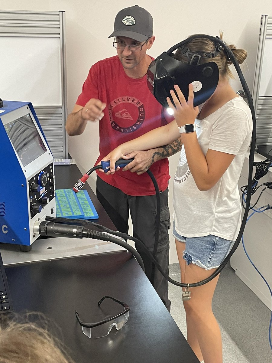 Daniel Cicchelli tweet media