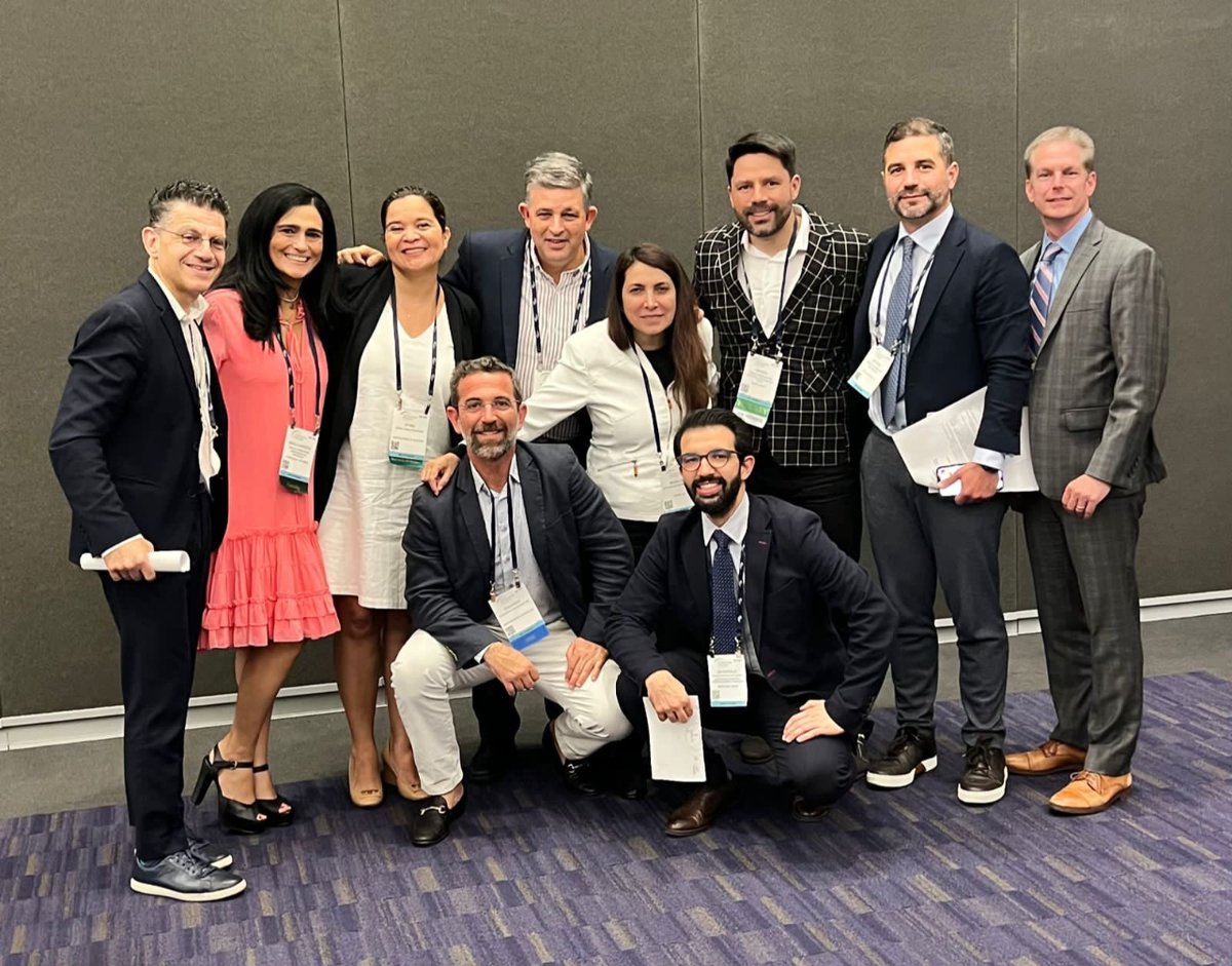 SIDISoc's tweet photo. ¡Continuamos con nuestra actividad en el #SIRBO22!

✅  Reuniones con @SIRspecialists y con @cirsesociety para futuros proyectos
✅  Varias charlas con conferencistas de SIDI
✅  Sesión SIR meets LATAM

We're on fire!!! 🔥 🔥 🔥

#IRad #RadiologiaIntervencionista https://t.co/jVTh754nHS