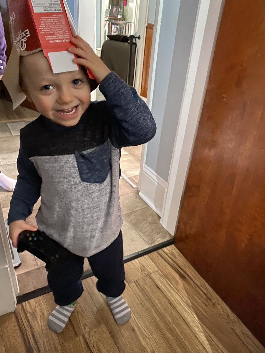 ImBeezTv's tweet photo. Little manโs 3rd birthday today!! โ๏ธ๐งก
@PreGamingGG #birthday #PreBenny https://t.co/cVE0HyvsVe