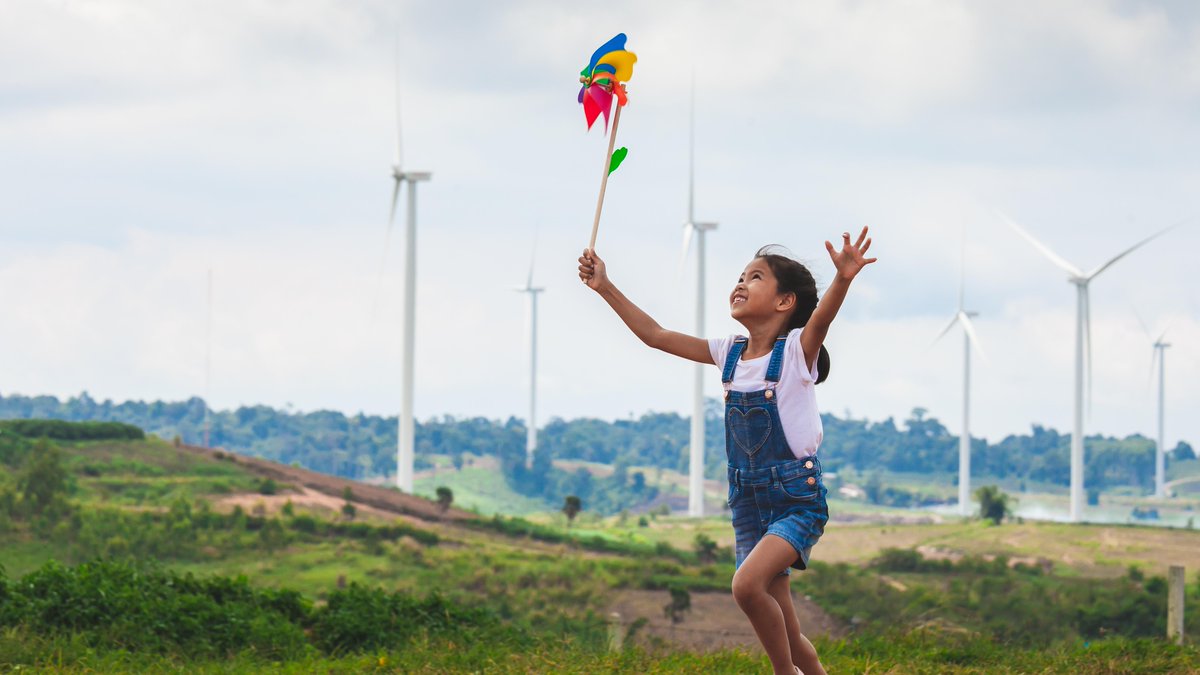 nationalgridus's tweet photo. Investments into renewable wind energy play a key role in our Clean Energy Vision. Let's get #InWithWind this @GlobalWindDay. Learn more: https://t.co/6YBFLnOgB1 https://t.co/8Iu5bb5VOH