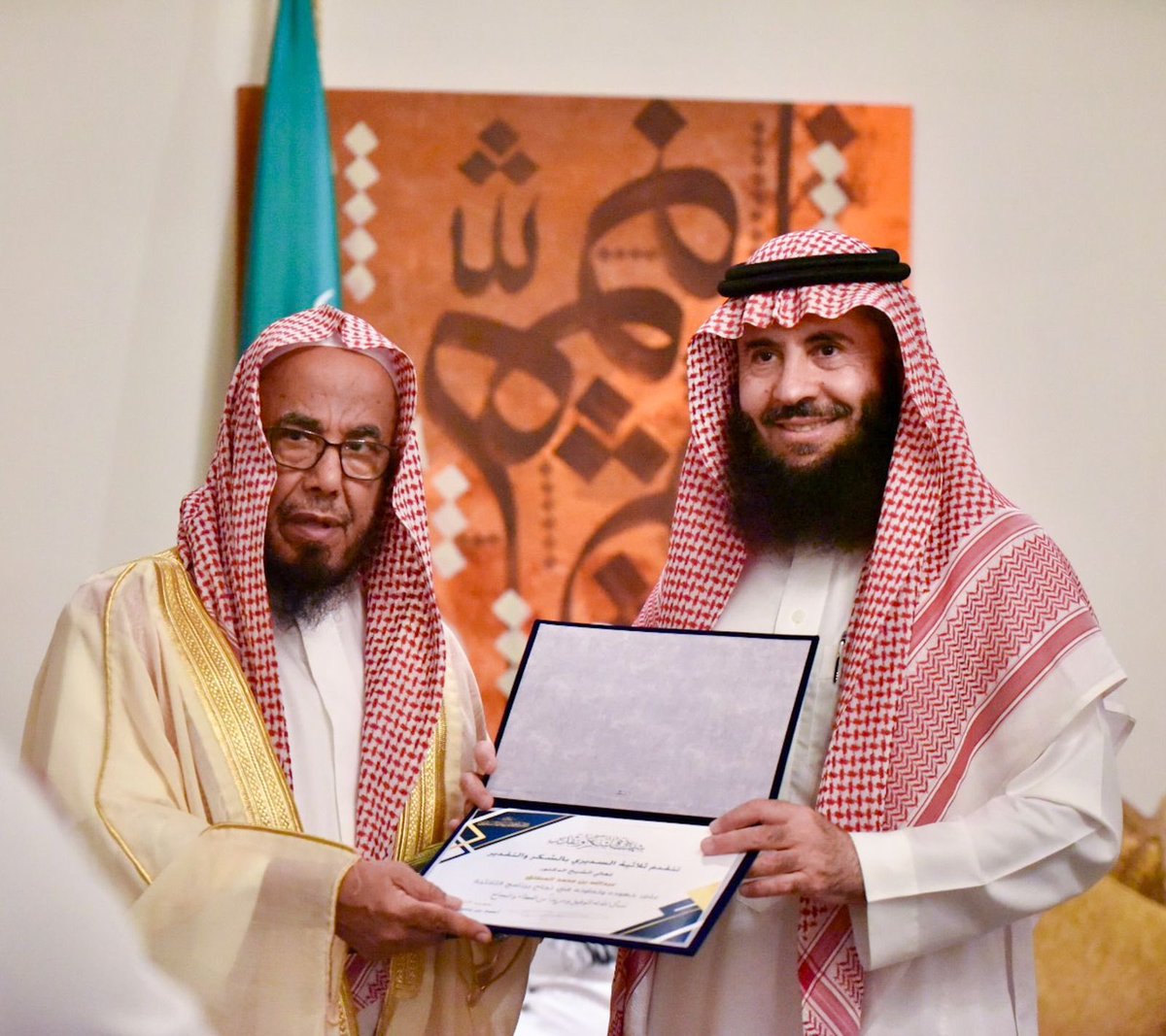 أحمد بن بندر السديري tweet media