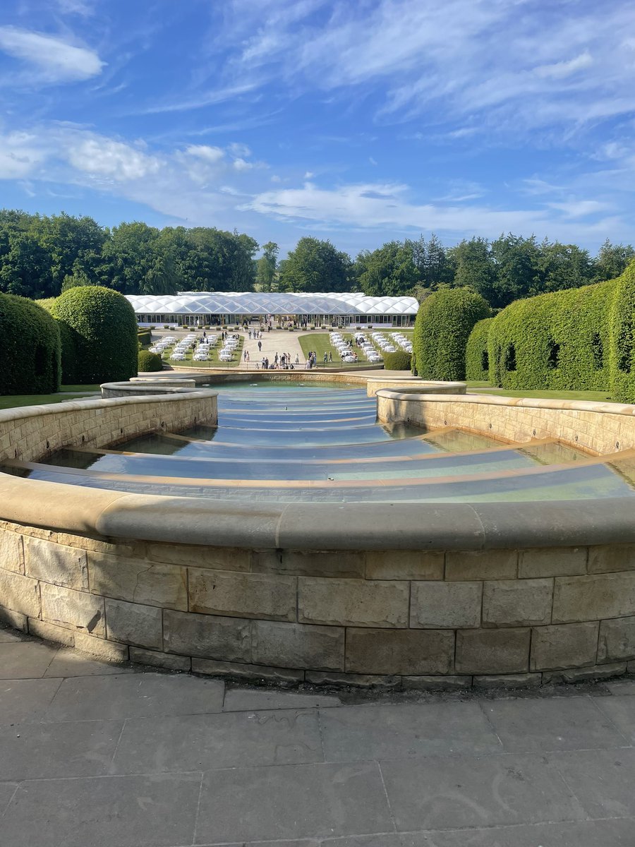 IanM_GlenwayTex's tweet photo. Lovely afternoon at the Lord Lieutenants Garden Party at Alnwick Gardens, representing @GlendaleShow, with @jackfrater and the mothers! Even managed a chat with the Duchess of Northumberland and BBCs @CarolMalia1! https://t.co/c0NP2x9Vry