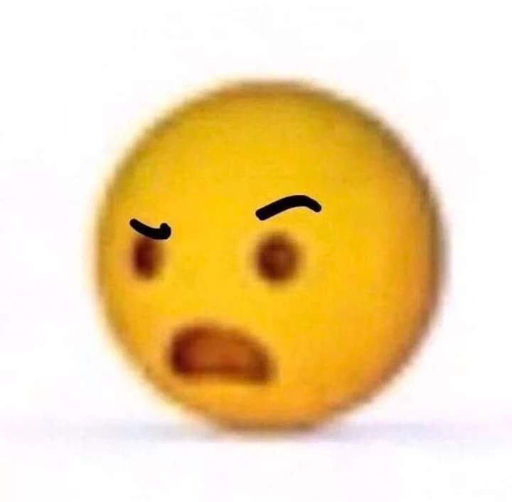 silkverrr's tweet photo. Yo al ver que se cayó otra vez los Saw Minecraft Games: https://t.co/pPX23lN1lG