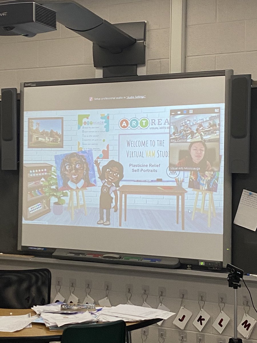 penheiro3's tweet photo. What a great morning with @VisualArtsMiss artreach program.  They loved it! @FCT_DPCDSB https://t.co/5tVlBgkC8a