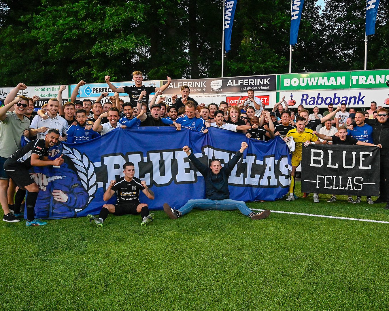 g-v-v-v-on-twitter-we-are-blue-we-are-white-we-are-gvvv