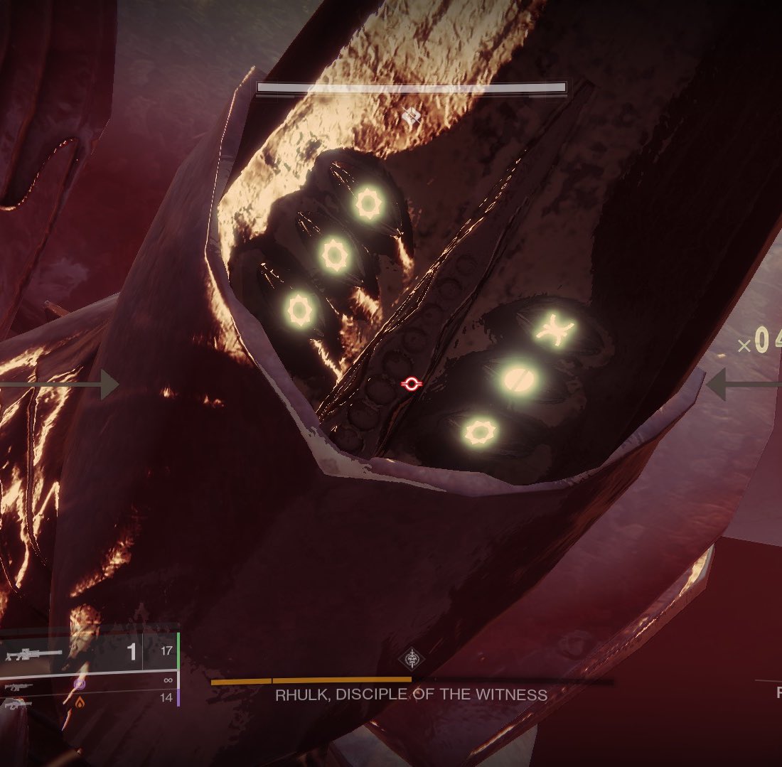 destinytrack's tweet image. Some people have noticed that Rhulk and The Stranger’s Fish have a similar eye pattern… 🤔