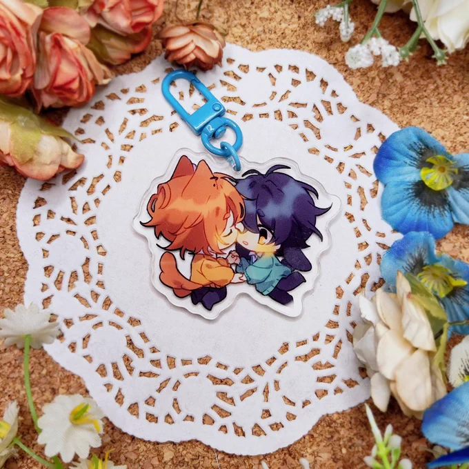pls look at my smol ssmy... love them sm.. 