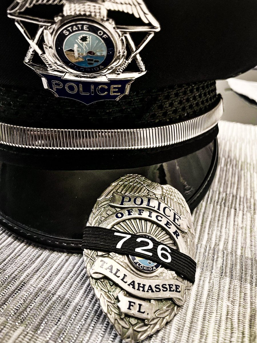 BlackDadTally's tweet photo. #726🕊 Christopher Fariello #tallypd #tallahassee #police #livepdnation #tallahasseepolice #leo #firstresponders #thinblueline #cops #officerdown #officerdownmemorial https://t.co/A9pfn6viMC