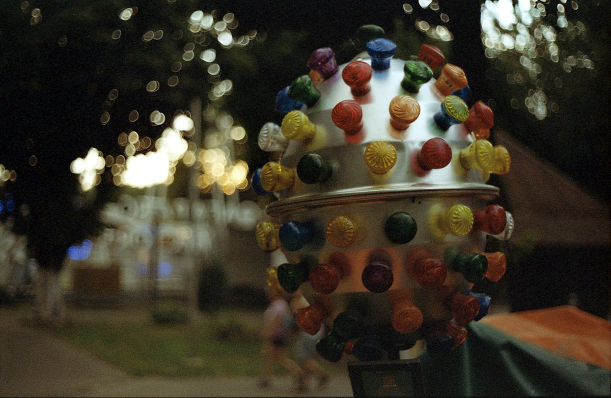 VictorCruceru's tweet photo. #pentacon50 #filmphotography #lomography800 #c41
#minolta #dynax7 #film #ishootfilm https://t.co/ItQhZZWZ0A