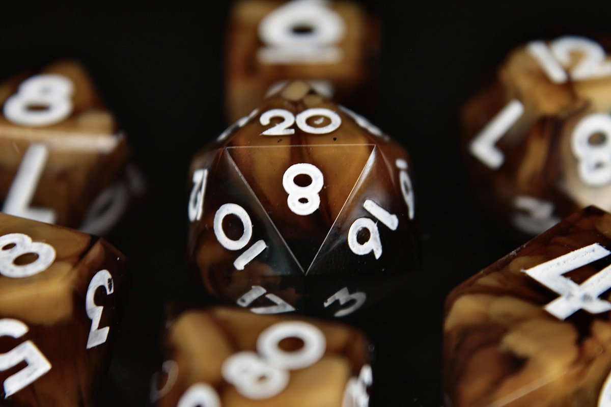Dice for the coffee lovers out there ☕️

#diceporn #dnd5e #handmadedice #dicemaker #dungeonsanddragons