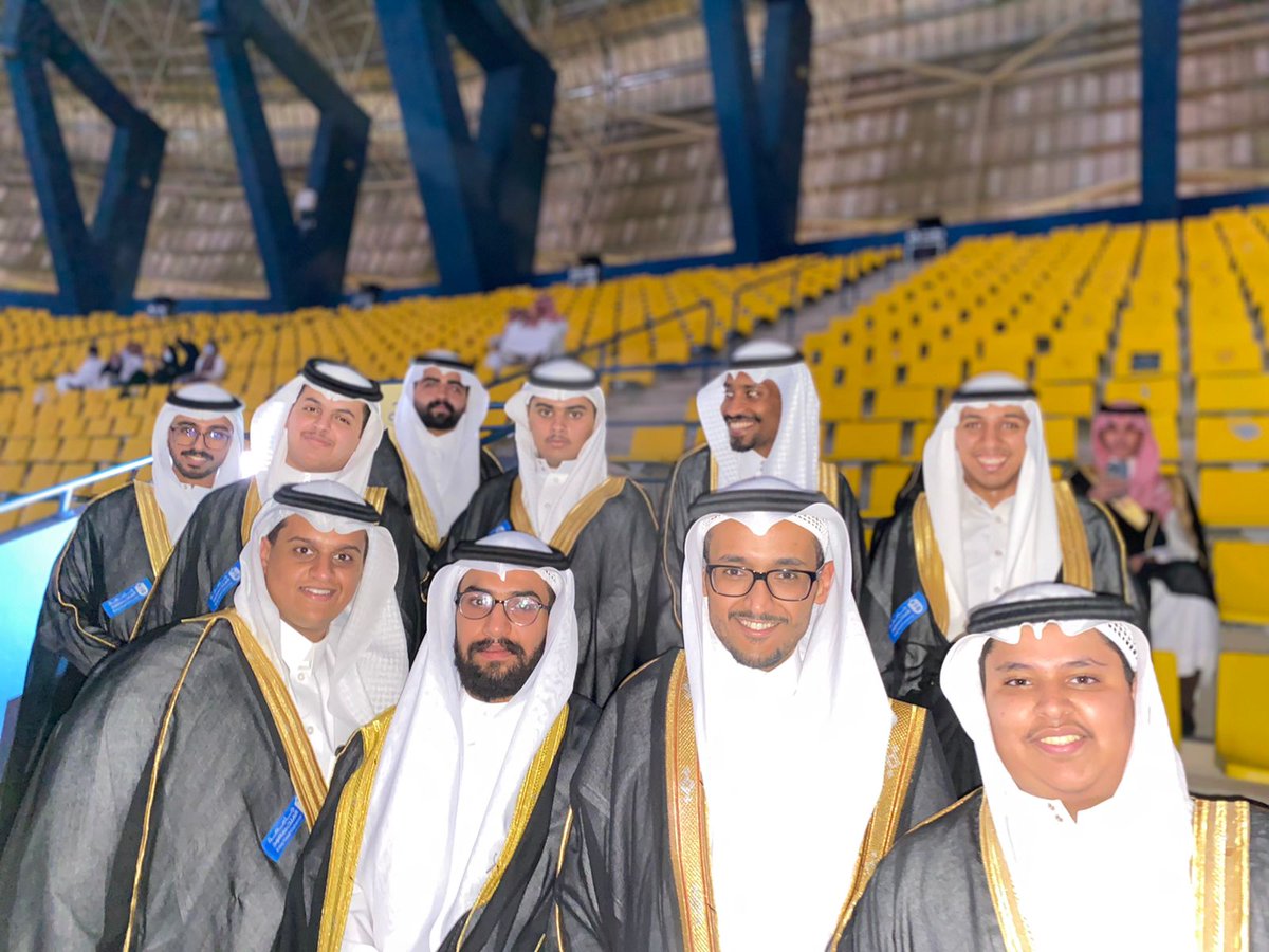 sultan_bahbail's tweet photo. الف الف مبروك يا افضل تيم.. والله 4 سنوات كانت من أجمل السنوات بسببكم انتم..
4 سنوات مضت عشنا فيها الحلوه والمره..
الله يسعدكم يا أطلق تيم.. شكرا شكرا لكم.
@AlrowilyNasser @sa_60x @ahmedv86 @Turkiasiri3 @spxx19 @_W__B52 @ab_12001 https://t.co/7yJJ4u9tjn