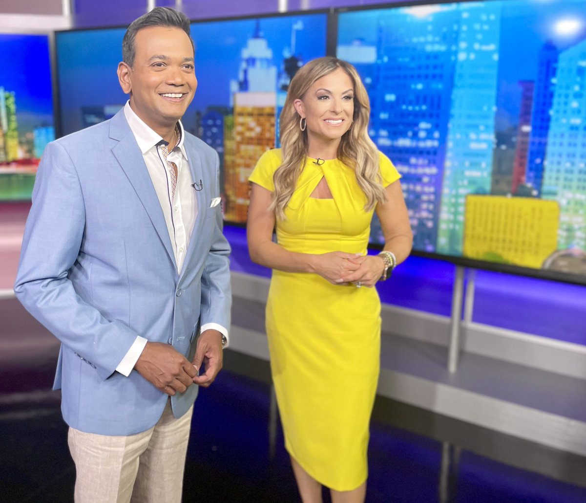 Roop Raj (@rooprajfox2) on Twitter photo We are dressed for the Detroit Jazz Festival early, shooting promos for the big Labor Day event in the D! Fox 2 always proud to be a part of it. <a href="/detroitjazzfest/">DetroitJazzFestival</a> We are dressed for the Detroit Jazz Festival early, shooting promos for the big Labor Day event in the D! Fox 2 always proud to be a part of it. <a href="/detroitjazzfest/">DetroitJazzFestival</a>