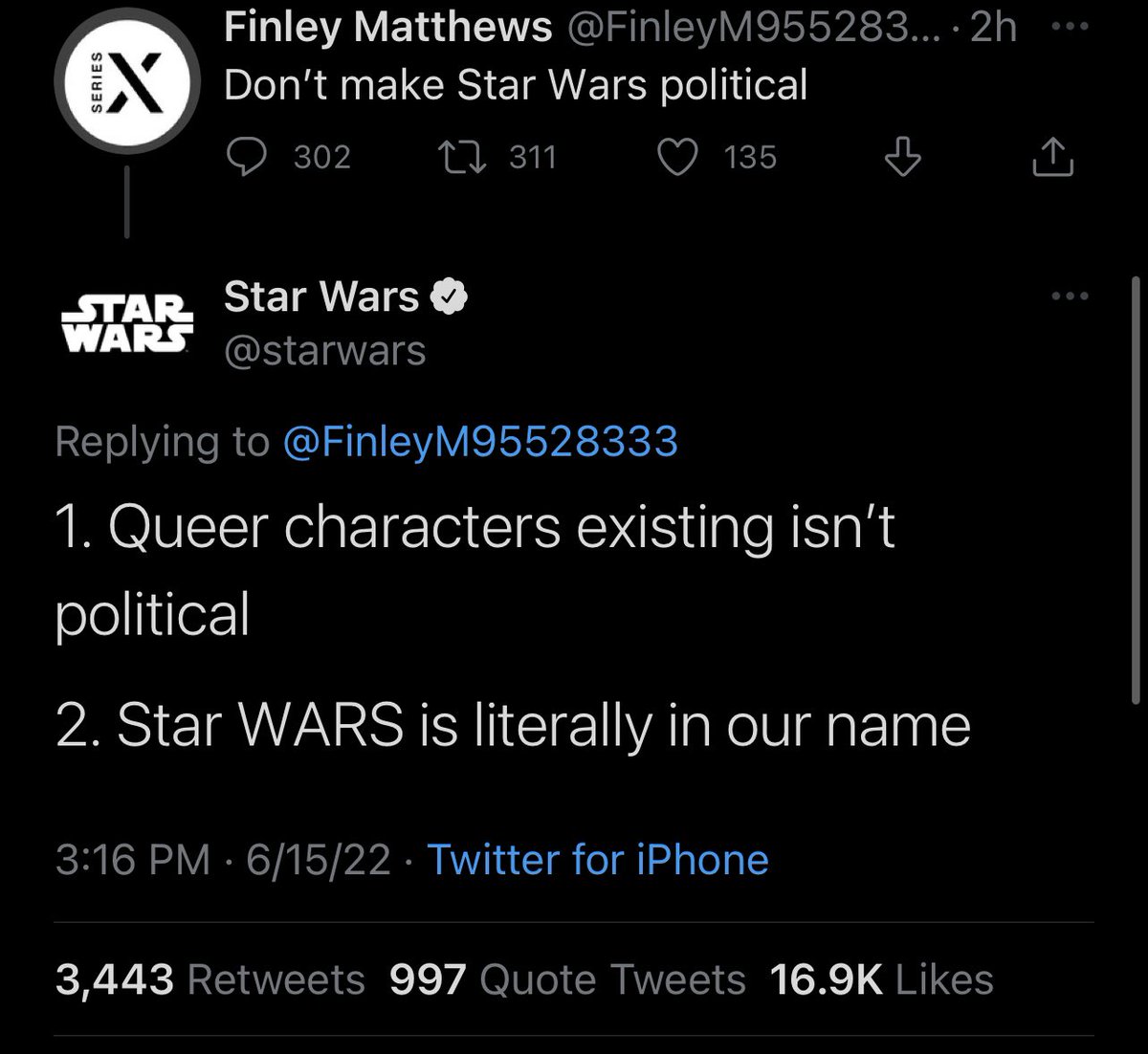 Give the Star Wars Twitter intern a raise!  👏
