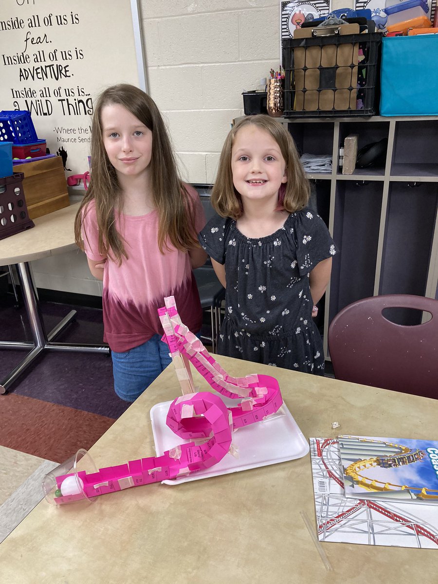 MissLeitschuh's tweet photo. Another great day at the @AmandaEleTweets summer program! Today we accepted the W.O.W paper roller coaster challenge, having a ping pong ball or marble travel at least 1 foot and land safely into the cup #MiddieRising #MustangsOnTheMove https://t.co/MjMMwBSQKq