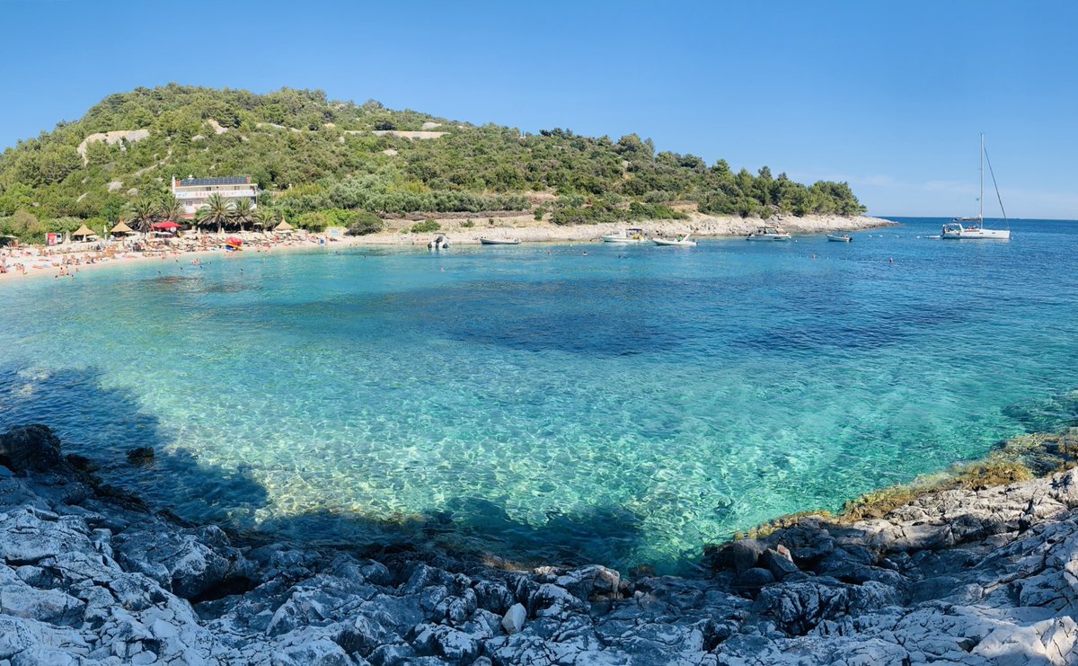 Exploring from top to bottom ☀️🏰🏖#Hvar #Croatia 🇭🇷