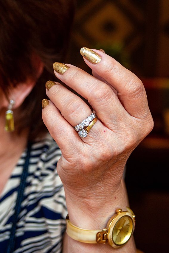 DocPhotUSW's tweet image. Here is the brilliant Hannah Llewellyn with part of her installation . Rich storytelling focussed on the Filipino diaspora in the UK which includes an oversized leporello book installation on a bespoke shelf and a set of flush mounted prints on mdf @StDavidsCardiff @USWCreative