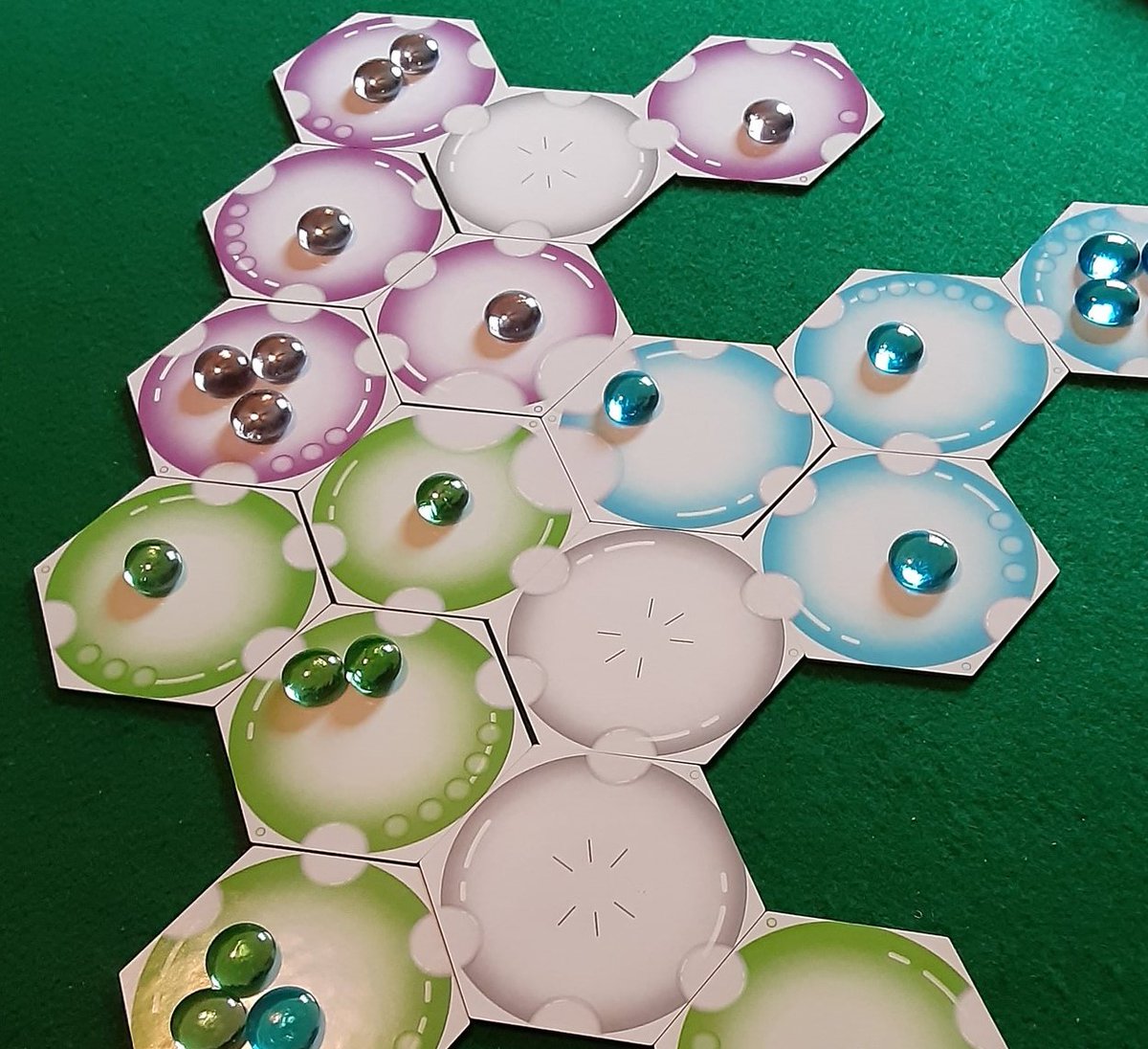 Ecstatic to announce that Pop of Color has been signed to be published by <a href="/sideroomgames/">Dustin Culbertson</a>!!!! Looking forward to working with this amazing team to bring this game to life. It's going to be a poppin' good time!