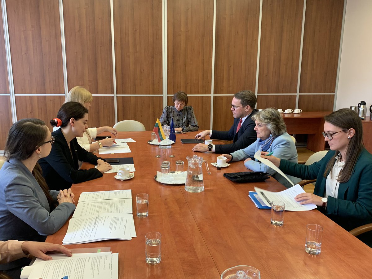 ElisaFerreiraEC's tweet photo. Had a great meeting with Minister Monika Navickiene @Monika37000694 to discuss how Lithuania 🇱🇹 is implementing reforms and investments to fight inequality, improve social services and disability assessment.

@EU_reforms and #CohesionPolicy are here to help!

🇪🇺🤝🇱🇹 https://t.co/yZZoZYKW7u