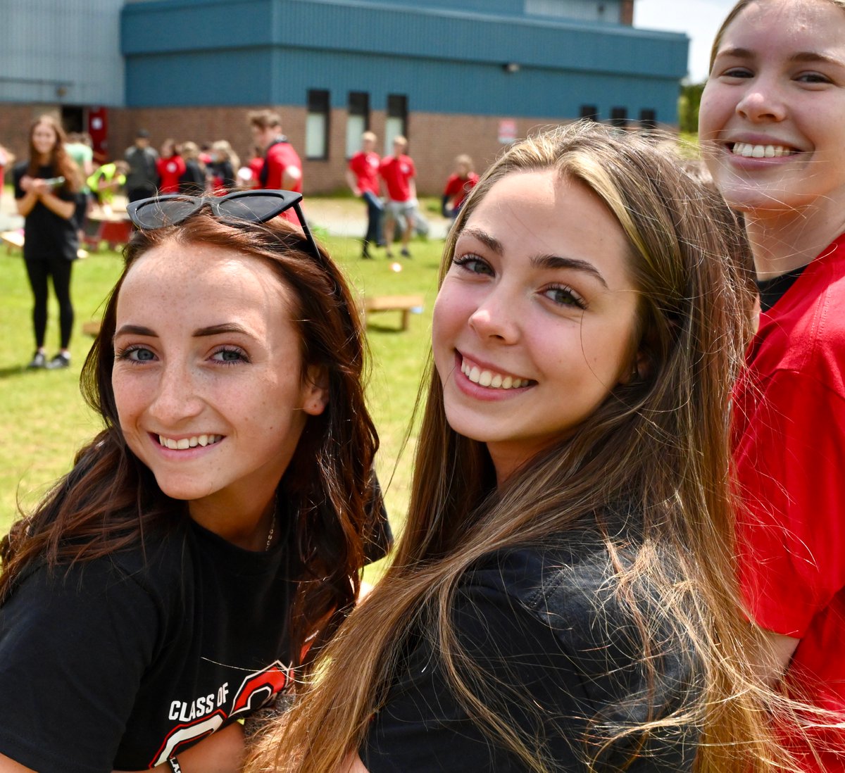 HshSocials's tweet photo. Grad Carnival '22 https://t.co/8OXApZX8CL
