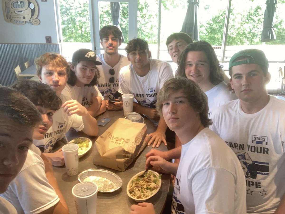 ColeSchertz's tweet photo. Another outing for bobs brigade today at chipotle. special appearance made by Chris Graz as well! @robertpomazak https://t.co/E8x8Gsu8T6